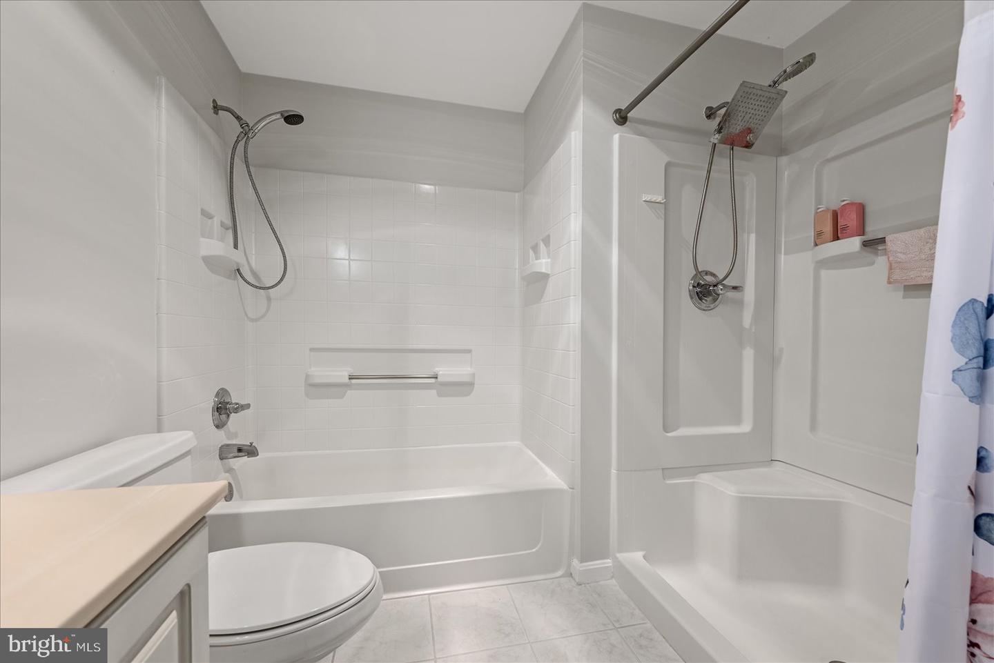 19375 CYPRESS RIDGE TER #207, LEESBURG, Virginia 20176, 2 Bedrooms Bedrooms, ,2 BathroomsBathrooms,Residential,For sale,19375 CYPRESS RIDGE TER #207,VALO2110406 MLS # VALO2110406 19375 CYPRESS RIDGE TER #207, LEESBURG, Virginia 20176, 2 Bedrooms Bedrooms, ,2 BathroomsBathrooms,Residential,For sale,19375 CYPRESS RIDGE TER #207,VALO2110406 MLS # VALO2110406