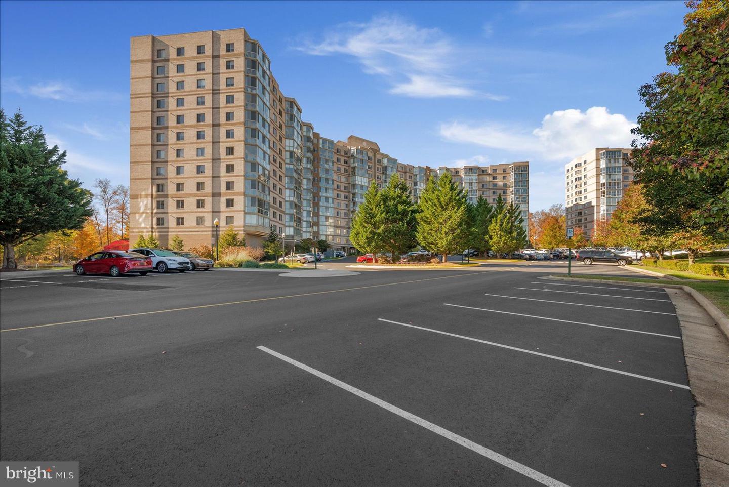 19375 CYPRESS RIDGE TER #207, LEESBURG, Virginia 20176, 2 Bedrooms Bedrooms, ,2 BathroomsBathrooms,Residential,For sale,19375 CYPRESS RIDGE TER #207,VALO2110406 MLS # VALO2110406 19375 CYPRESS RIDGE TER #207, LEESBURG, Virginia 20176, 2 Bedrooms Bedrooms, ,2 BathroomsBathrooms,Residential,For sale,19375 CYPRESS RIDGE TER #207,VALO2110406 MLS # VALO2110406