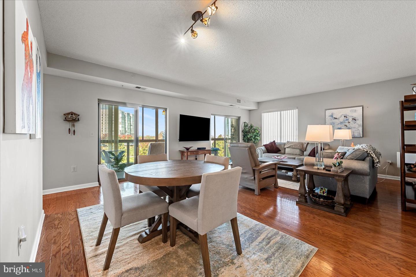 19375 CYPRESS RIDGE TER #207, LEESBURG, Virginia 20176, 2 Bedrooms Bedrooms, ,2 BathroomsBathrooms,Residential,For sale,19375 CYPRESS RIDGE TER #207,VALO2110406 MLS # VALO2110406 19375 CYPRESS RIDGE TER #207, LEESBURG, Virginia 20176, 2 Bedrooms Bedrooms, ,2 BathroomsBathrooms,Residential,For sale,19375 CYPRESS RIDGE TER #207,VALO2110406 MLS # VALO2110406