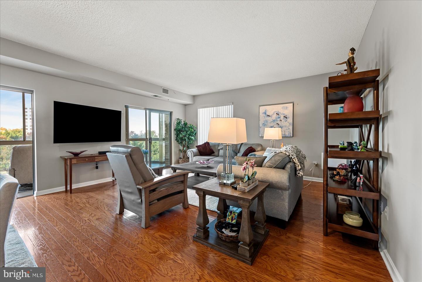 19375 CYPRESS RIDGE TER #207, LEESBURG, Virginia 20176, 2 Bedrooms Bedrooms, ,2 BathroomsBathrooms,Residential,For sale,19375 CYPRESS RIDGE TER #207,VALO2110406 MLS # VALO2110406 19375 CYPRESS RIDGE TER #207, LEESBURG, Virginia 20176, 2 Bedrooms Bedrooms, ,2 BathroomsBathrooms,Residential,For sale,19375 CYPRESS RIDGE TER #207,VALO2110406 MLS # VALO2110406