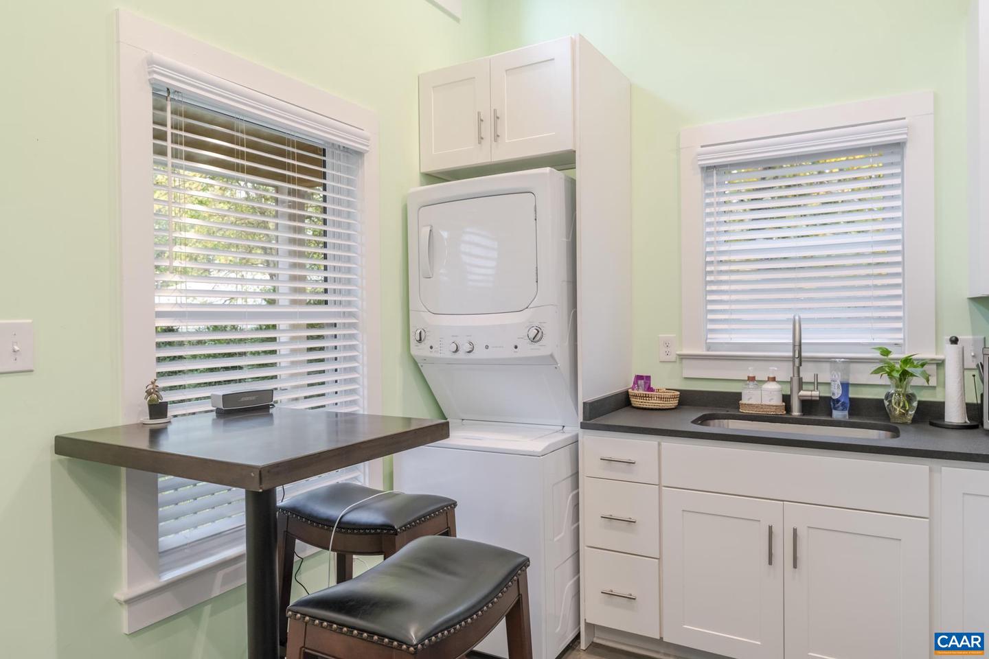 203 RAYMOND AVE, CHARLOTTESVILLE, Virginia 22903, 3 Bedrooms Bedrooms, ,2 BathroomsBathrooms,Residential,For sale,203 RAYMOND AVE,670662 MLS # 670662