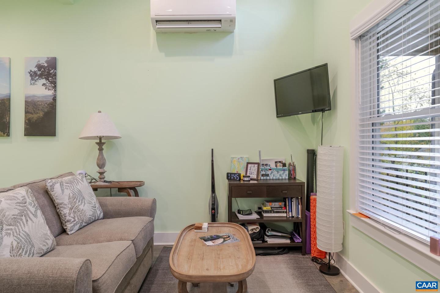 203 RAYMOND AVE, CHARLOTTESVILLE, Virginia 22903, 3 Bedrooms Bedrooms, ,2 BathroomsBathrooms,Residential,For sale,203 RAYMOND AVE,670662 MLS # 670662