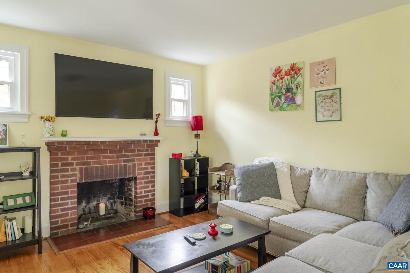 203 RAYMOND AVE, CHARLOTTESVILLE, Virginia 22903, 3 Bedrooms Bedrooms, ,2 BathroomsBathrooms,Residential,For sale,203 RAYMOND AVE,670662 MLS # 670662