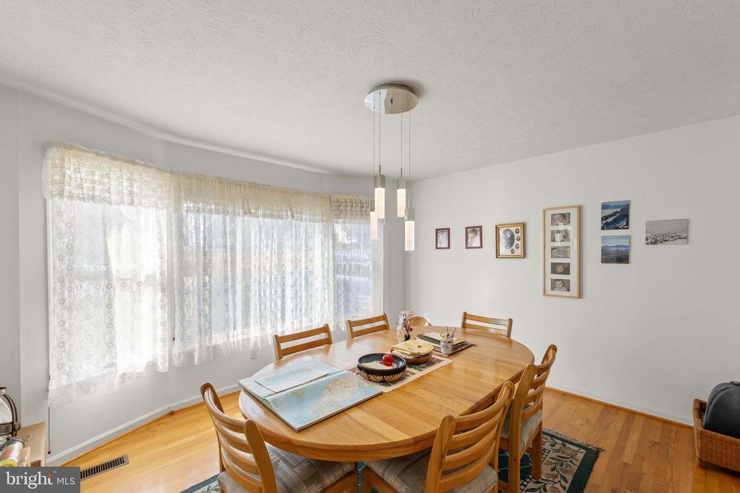 100 WINNS CIR, WINCHESTER, Virginia 22602, 4 Bedrooms Bedrooms, ,2 BathroomsBathrooms,Residential,For sale,100 WINNS CIR,VAFV2037826 MLS # VAFV2037826 100 WINNS CIR, WINCHESTER, Virginia 22602, 4 Bedrooms Bedrooms, ,2 BathroomsBathrooms,Residential,For sale,100 WINNS CIR,VAFV2037826 MLS # VAFV2037826