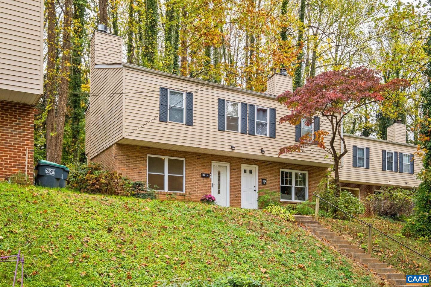 407 VALLEY ROAD EXT #A, CHARLOTTESVILLE, Virginia 22903, 3 Bedrooms Bedrooms, ,1 BathroomBathrooms,Residential,For sale,407 VALLEY ROAD EXT #A,670665 MLS # 670665 407 VALLEY ROAD EXT #A, CHARLOTTESVILLE, Virginia 22903, 3 Bedrooms Bedrooms, ,1 BathroomBathrooms,Residential,For sale,407 VALLEY ROAD EXT #A,670665 MLS # 670665