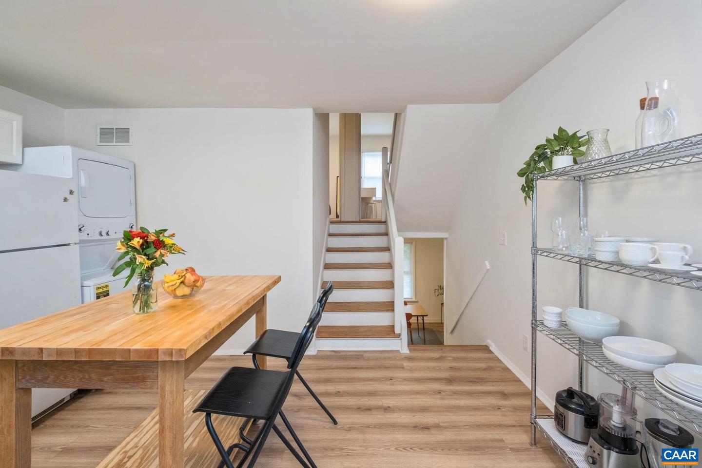 407 VALLEY ROAD EXT #A, CHARLOTTESVILLE, Virginia 22903, 3 Bedrooms Bedrooms, ,1 BathroomBathrooms,Residential,For sale,407 VALLEY ROAD EXT #A,670665 MLS # 670665 407 VALLEY ROAD EXT #A, CHARLOTTESVILLE, Virginia 22903, 3 Bedrooms Bedrooms, ,1 BathroomBathrooms,Residential,For sale,407 VALLEY ROAD EXT #A,670665 MLS # 670665