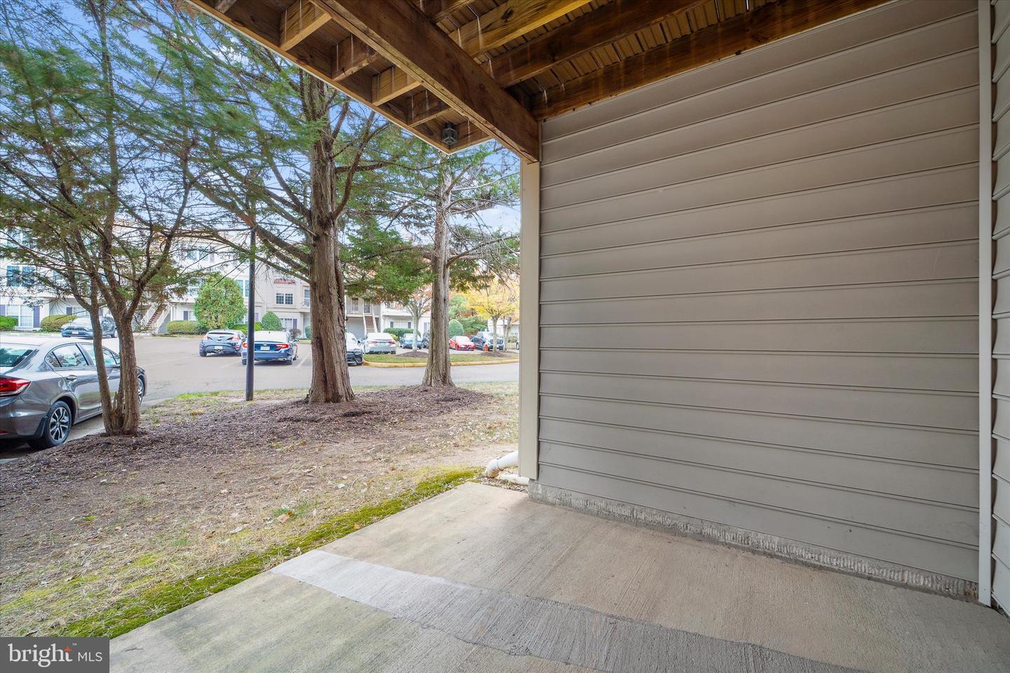 9253 CARDINAL FOREST LN #101, LORTON, Virginia 22079, 2 Bedrooms Bedrooms, ,2 BathroomsBathrooms,Residential,For sale,9253 CARDINAL FOREST LN #101,VAFX2277250 MLS # VAFX2277250 9253 CARDINAL FOREST LN #101, LORTON, Virginia 22079, 2 Bedrooms Bedrooms, ,2 BathroomsBathrooms,Residential,For sale,9253 CARDINAL FOREST LN #101,VAFX2277250 MLS # VAFX2277250