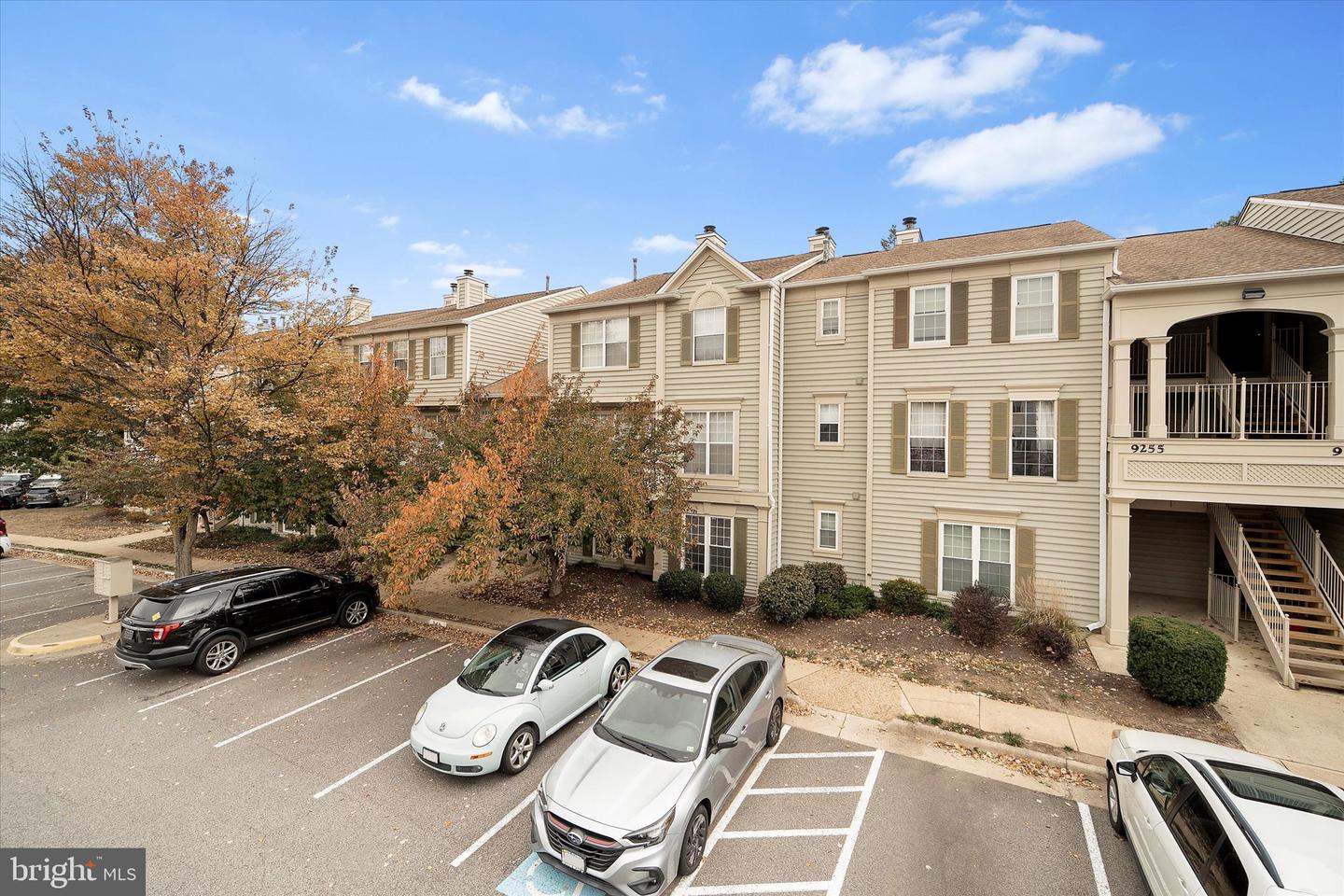 9253 CARDINAL FOREST LN #101, LORTON, Virginia 22079, 2 Bedrooms Bedrooms, ,2 BathroomsBathrooms,Residential,For sale,9253 CARDINAL FOREST LN #101,VAFX2277250 MLS # VAFX2277250 9253 CARDINAL FOREST LN #101, LORTON, Virginia 22079, 2 Bedrooms Bedrooms, ,2 BathroomsBathrooms,Residential,For sale,9253 CARDINAL FOREST LN #101,VAFX2277250 MLS # VAFX2277250