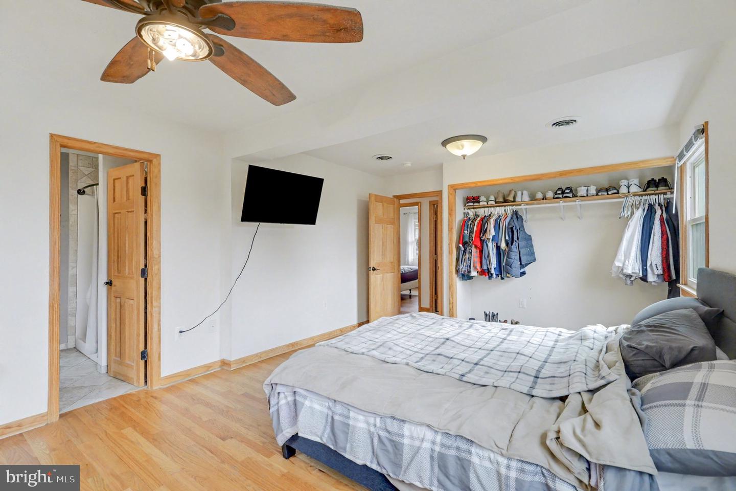 289 LOCUST DR, STRASBURG, Virginia 22657, 4 Bedrooms Bedrooms, 7 Rooms Rooms,2 BathroomsBathrooms,Residential,For sale,289 LOCUST DR,VASH2012914 MLS # VASH2012914 289 LOCUST DR, STRASBURG, Virginia 22657, 4 Bedrooms Bedrooms, 7 Rooms Rooms,2 BathroomsBathrooms,Residential,For sale,289 LOCUST DR,VASH2012914 MLS # VASH2012914