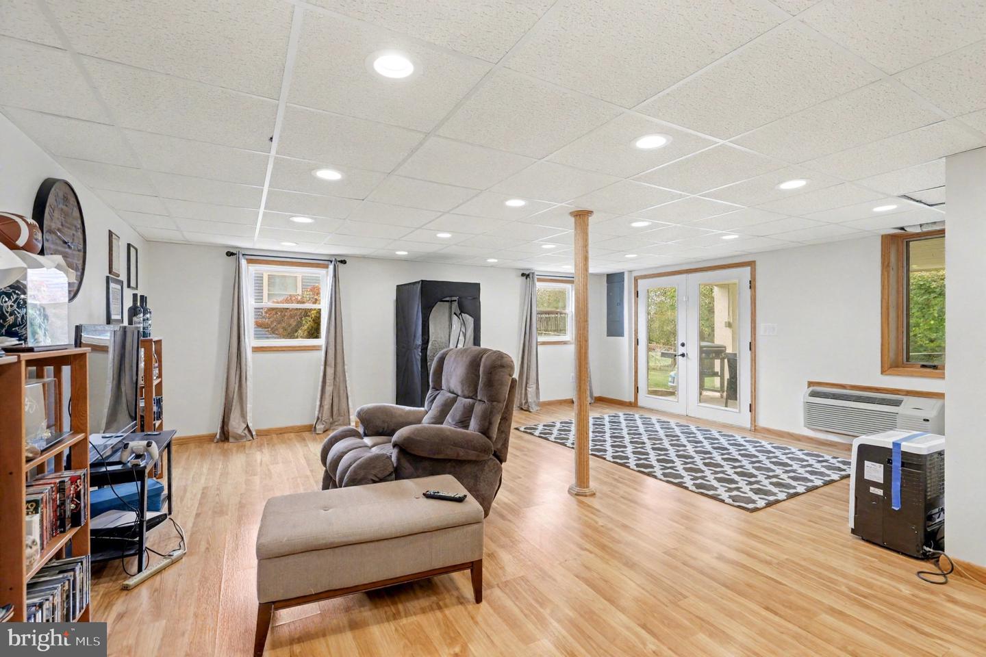 289 LOCUST DR, STRASBURG, Virginia 22657, 4 Bedrooms Bedrooms, 7 Rooms Rooms,2 BathroomsBathrooms,Residential,For sale,289 LOCUST DR,VASH2012914 MLS # VASH2012914 289 LOCUST DR, STRASBURG, Virginia 22657, 4 Bedrooms Bedrooms, 7 Rooms Rooms,2 BathroomsBathrooms,Residential,For sale,289 LOCUST DR,VASH2012914 MLS # VASH2012914