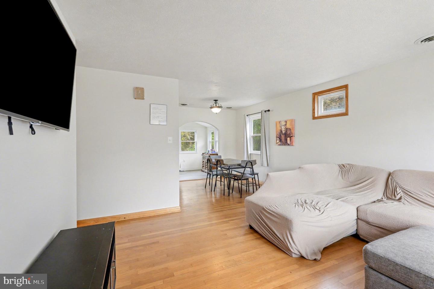 289 LOCUST DR, STRASBURG, Virginia 22657, 4 Bedrooms Bedrooms, 7 Rooms Rooms,2 BathroomsBathrooms,Residential,For sale,289 LOCUST DR,VASH2012914 MLS # VASH2012914 289 LOCUST DR, STRASBURG, Virginia 22657, 4 Bedrooms Bedrooms, 7 Rooms Rooms,2 BathroomsBathrooms,Residential,For sale,289 LOCUST DR,VASH2012914 MLS # VASH2012914