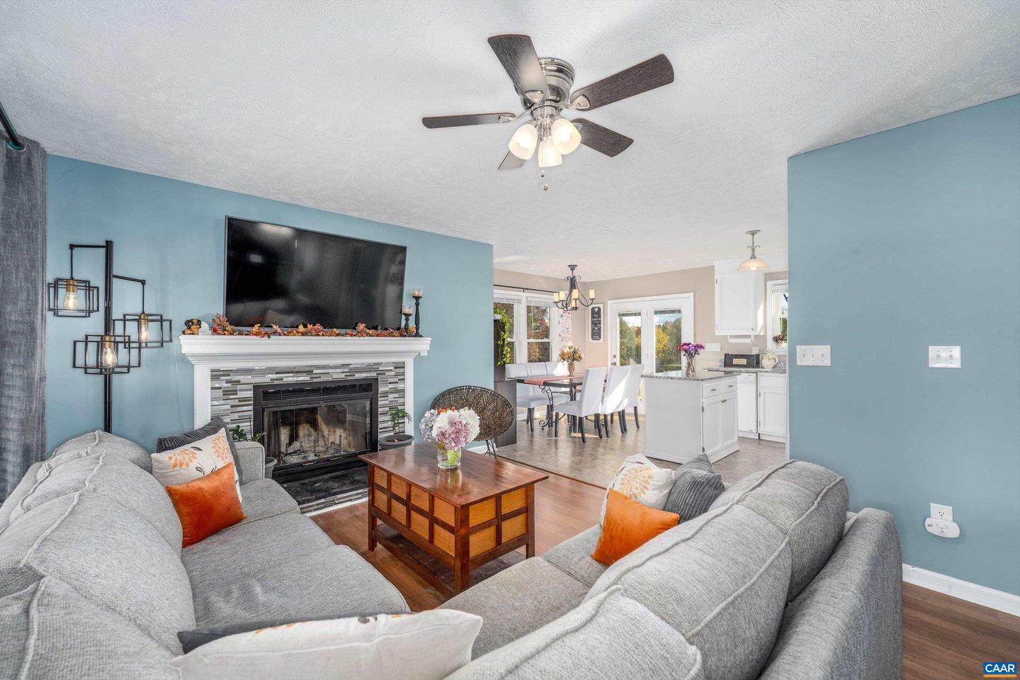 568 BRANCH RD, SCOTTSVILLE, Virginia 24590, 3 Bedrooms Bedrooms, ,2 BathroomsBathrooms,Residential,For sale,568 BRANCH RD,670620 MLS # 670620