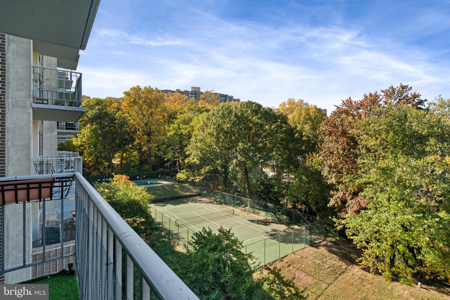 2059 HUNTINGTON AVE #614, ALEXANDRIA, Virginia 22303, 2 Bedrooms Bedrooms, ,2 BathroomsBathrooms,Residential,For sale,2059 HUNTINGTON AVE #614,VAFX2277286 MLS # VAFX2277286