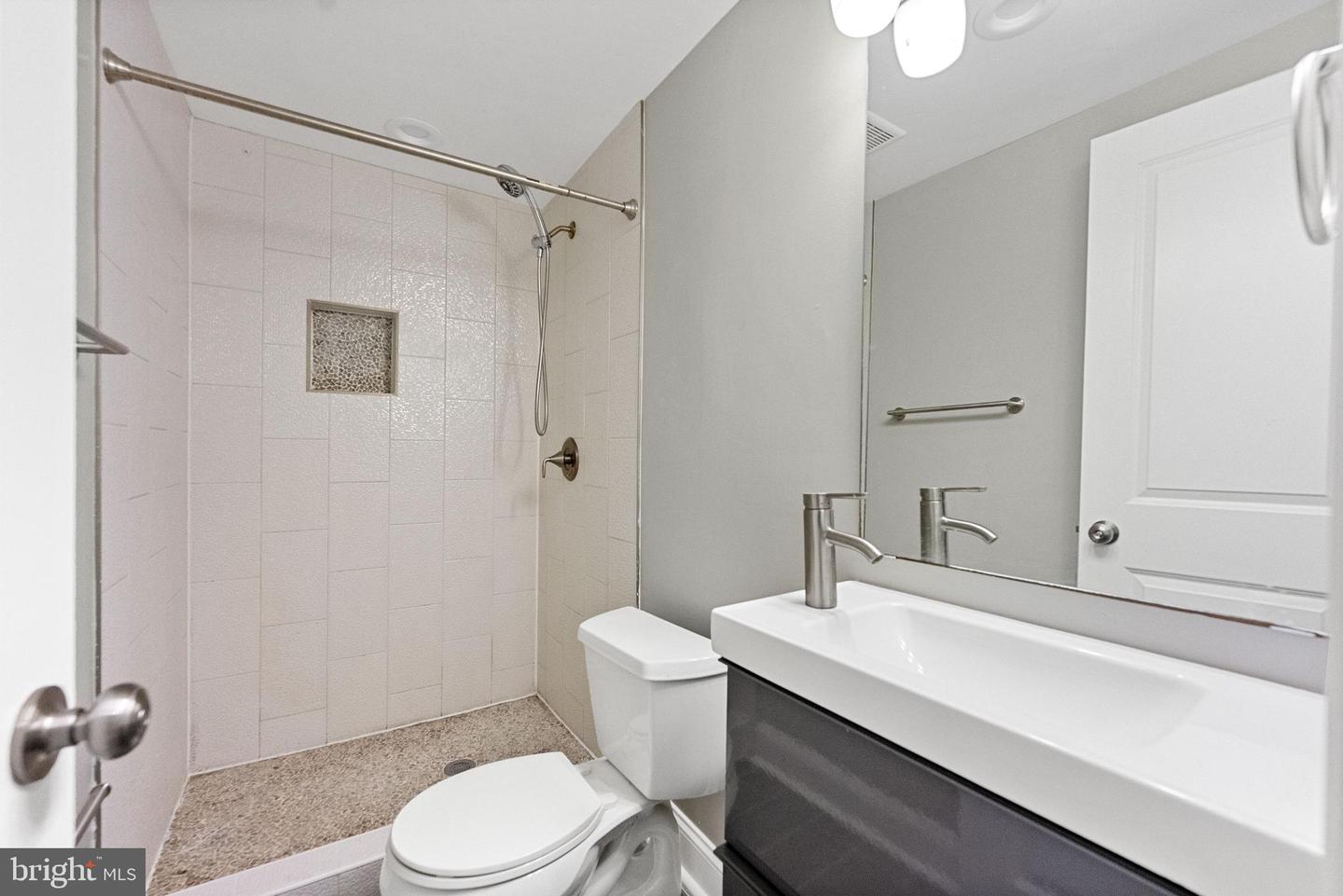 1423 MONTELLO AVE NE, WASHINGTON, District Of Columbia 20002, 4 Bedrooms Bedrooms, ,3 BathroomsBathrooms,Residential,For sale,1423 MONTELLO AVE NE,DCDC2229988 MLS # DCDC2229988 1423 MONTELLO AVE NE, WASHINGTON, District Of Columbia 20002, 4 Bedrooms Bedrooms, ,3 BathroomsBathrooms,Residential,For sale,1423 MONTELLO AVE NE,DCDC2229988 MLS # DCDC2229988