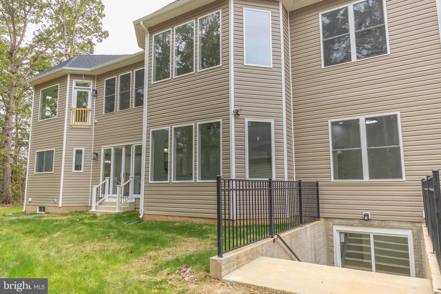 10401 LAUREL RIDGE WAY, FREDERICKSBURG, Virginia 22408, 5 Bedrooms Bedrooms, ,5 BathroomsBathrooms,Residential,For sale,10401 LAUREL RIDGE WAY,VASP2037378 MLS # VASP2037378 10401 LAUREL RIDGE WAY, FREDERICKSBURG, Virginia 22408, 5 Bedrooms Bedrooms, ,5 BathroomsBathrooms,Residential,For sale,10401 LAUREL RIDGE WAY,VASP2037378 MLS # VASP2037378