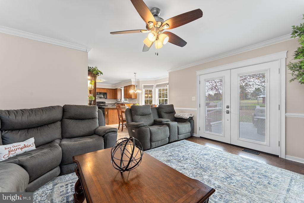 41 DAWSON DR, FREDERICKSBURG, Virginia 22405, 5 Bedrooms Bedrooms, 20 Rooms Rooms,3 BathroomsBathrooms,Residential,For sale,41 DAWSON DR,VAST2043972 MLS # VAST2043972 41 DAWSON DR, FREDERICKSBURG, Virginia 22405, 5 Bedrooms Bedrooms, 20 Rooms Rooms,3 BathroomsBathrooms,Residential,For sale,41 DAWSON DR,VAST2043972 MLS # VAST2043972