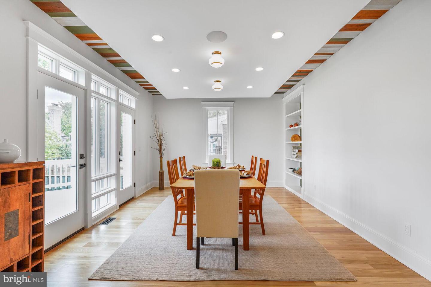 605 HILLTOP TER, ALEXANDRIA, Virginia 22301, 6 Bedrooms Bedrooms, ,5 BathroomsBathrooms,Residential,For sale,605 HILLTOP TER,VAAX2045750 MLS # VAAX2045750