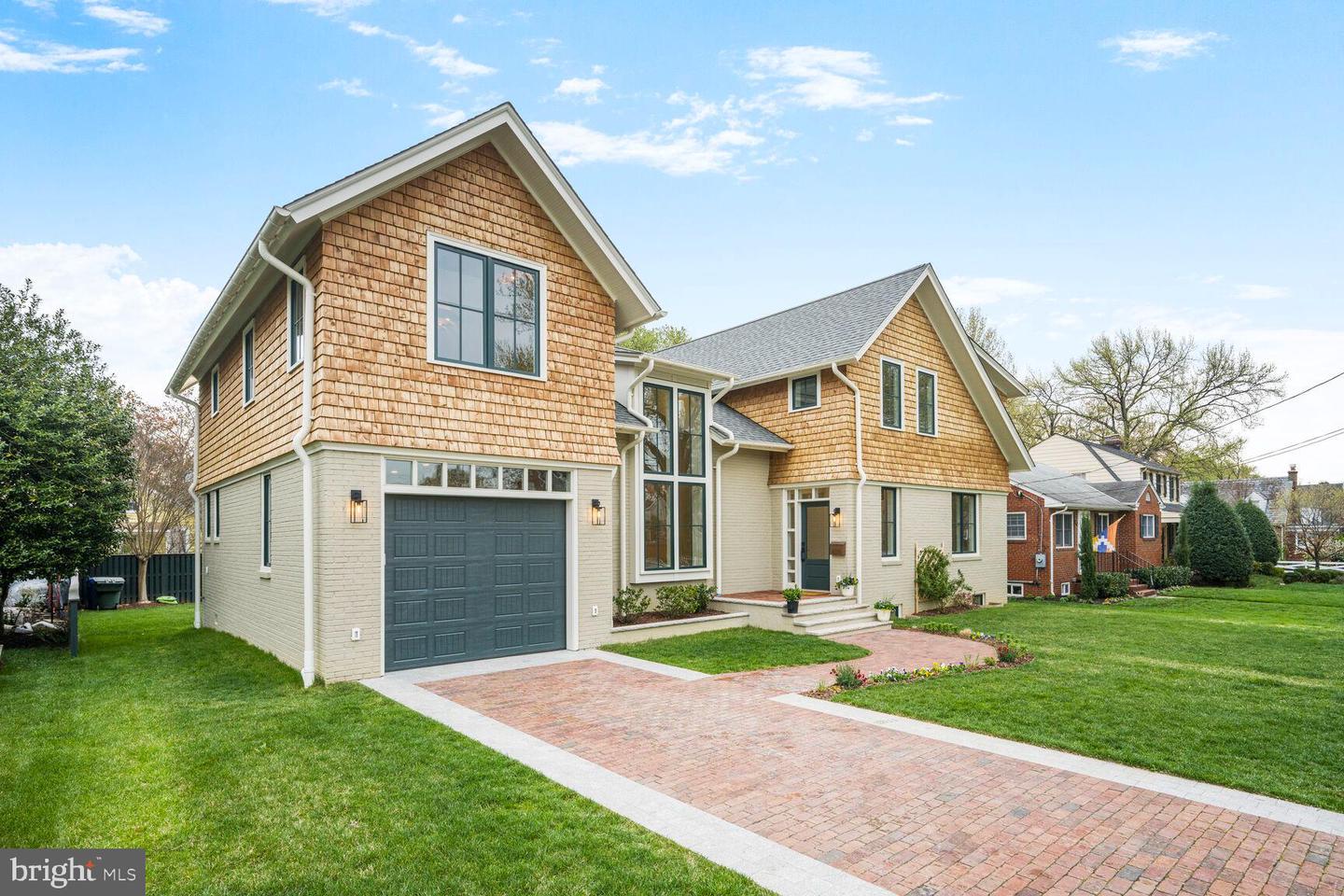 605 HILLTOP TER, ALEXANDRIA, Virginia 22301, 6 Bedrooms Bedrooms, ,5 BathroomsBathrooms,Residential,For sale,605 HILLTOP TER,VAAX2045750 MLS # VAAX2045750