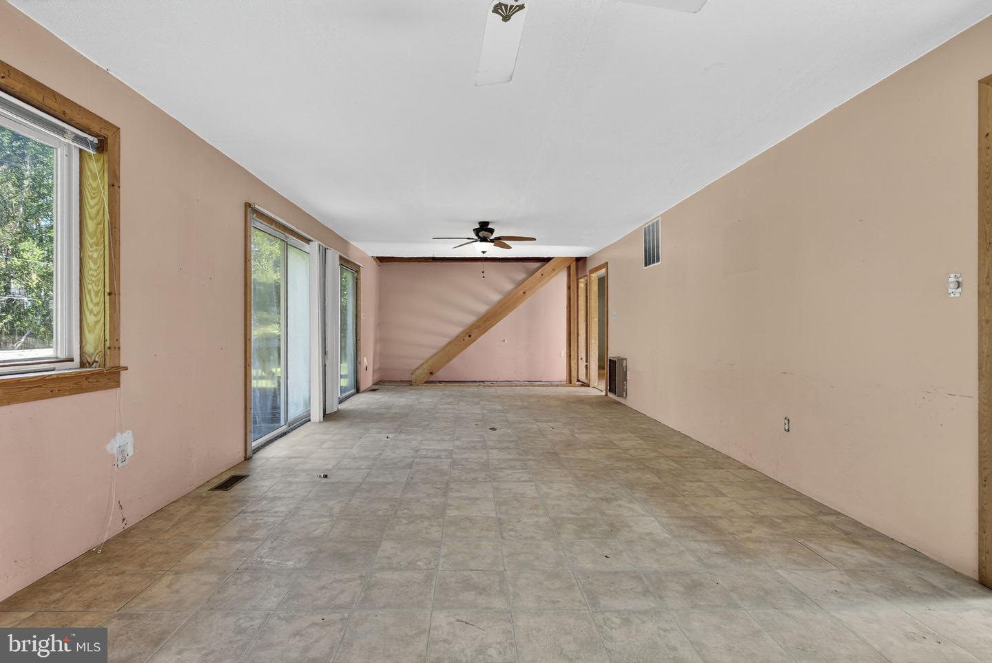 5312 WASHWRIGHT RD, HUME, Virginia 22639, 7 Bedrooms Bedrooms, ,3 BathroomsBathrooms,Residential,For sale,5312 WASHWRIGHT RD,VAFQ2018184 MLS # VAFQ2018184 5312 WASHWRIGHT RD, HUME, Virginia 22639, 7 Bedrooms Bedrooms, ,3 BathroomsBathrooms,Residential,For sale,5312 WASHWRIGHT RD,VAFQ2018184 MLS # VAFQ2018184