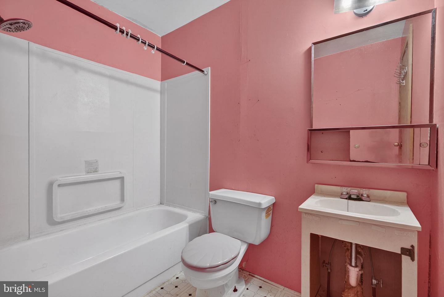 5312 WASHWRIGHT RD, HUME, Virginia 22639, 7 Bedrooms Bedrooms, ,3 BathroomsBathrooms,Residential,For sale,5312 WASHWRIGHT RD,VAFQ2018184 MLS # VAFQ2018184 5312 WASHWRIGHT RD, HUME, Virginia 22639, 7 Bedrooms Bedrooms, ,3 BathroomsBathrooms,Residential,For sale,5312 WASHWRIGHT RD,VAFQ2018184 MLS # VAFQ2018184