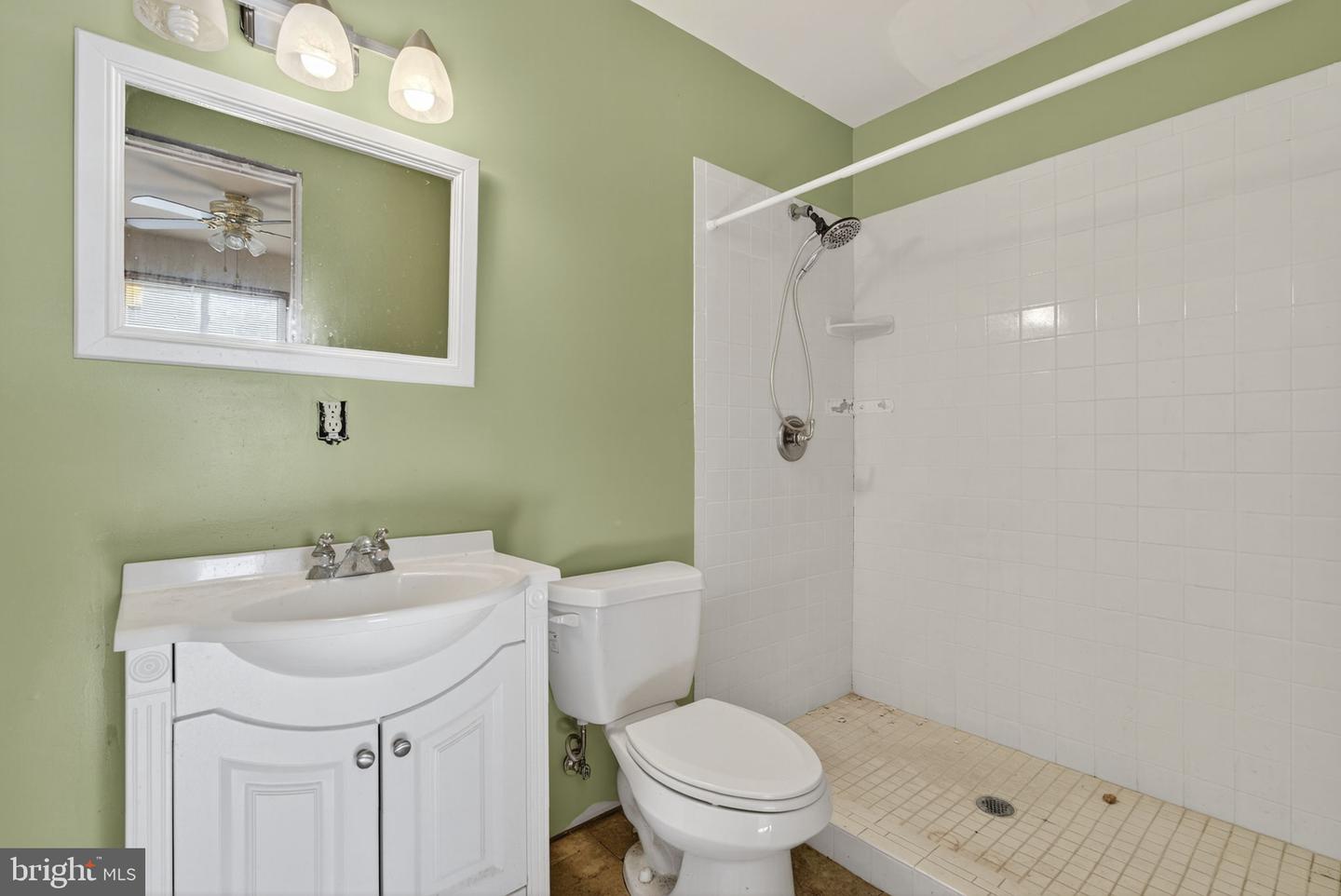 5312 WASHWRIGHT RD, HUME, Virginia 22639, 7 Bedrooms Bedrooms, ,3 BathroomsBathrooms,Residential,For sale,5312 WASHWRIGHT RD,VAFQ2018184 MLS # VAFQ2018184 5312 WASHWRIGHT RD, HUME, Virginia 22639, 7 Bedrooms Bedrooms, ,3 BathroomsBathrooms,Residential,For sale,5312 WASHWRIGHT RD,VAFQ2018184 MLS # VAFQ2018184