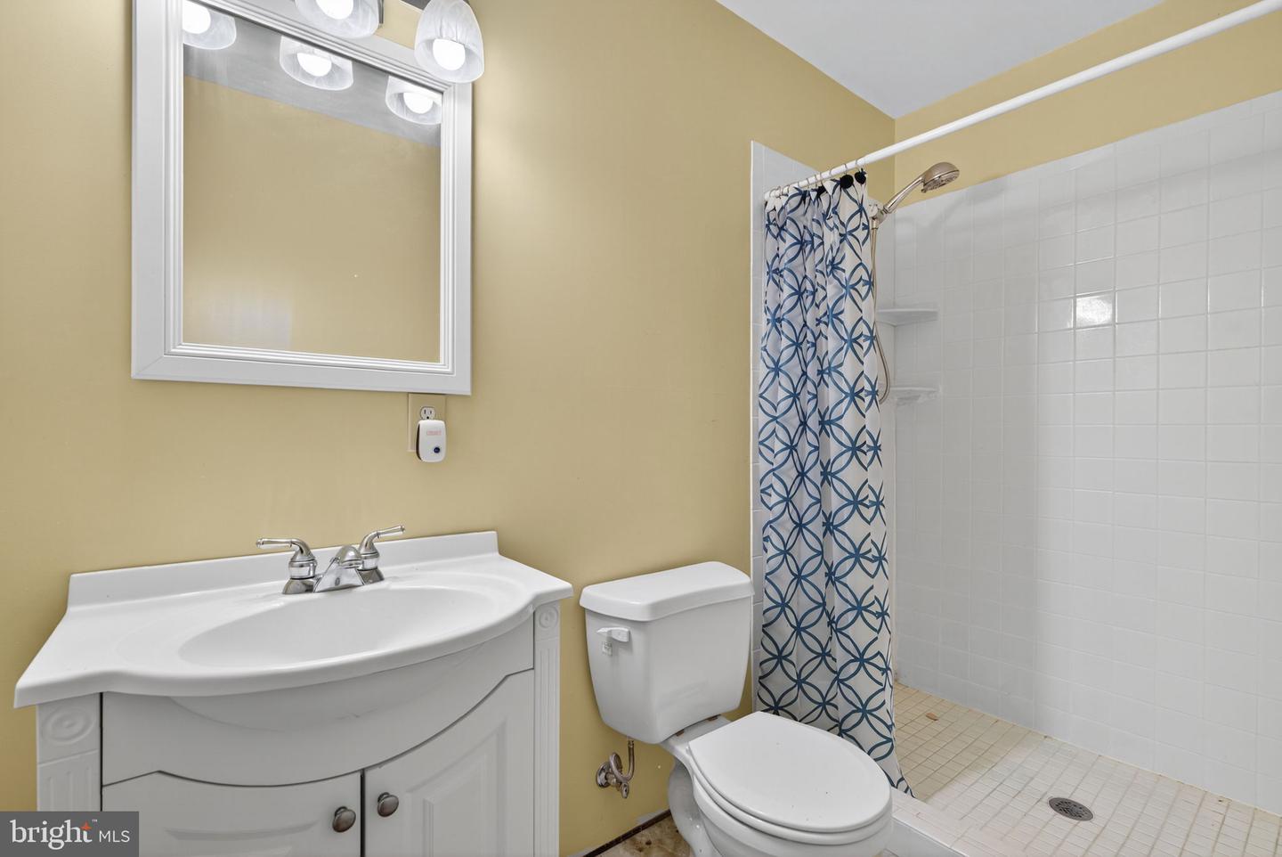 5312 WASHWRIGHT RD, HUME, Virginia 22639, 7 Bedrooms Bedrooms, ,3 BathroomsBathrooms,Residential,For sale,5312 WASHWRIGHT RD,VAFQ2018184 MLS # VAFQ2018184 5312 WASHWRIGHT RD, HUME, Virginia 22639, 7 Bedrooms Bedrooms, ,3 BathroomsBathrooms,Residential,For sale,5312 WASHWRIGHT RD,VAFQ2018184 MLS # VAFQ2018184