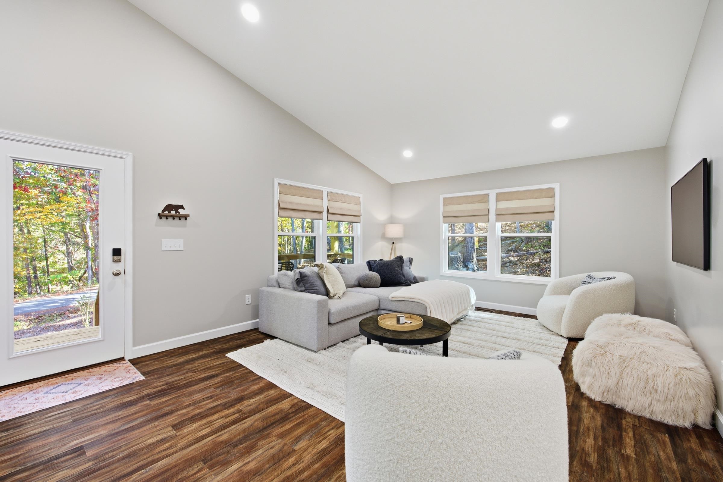 395 DELORIS RD, BASYE, Virginia 22810, 2 Bedrooms Bedrooms, ,2 BathroomsBathrooms,Residential,395 DELORIS RD,670670 MLS # 670670