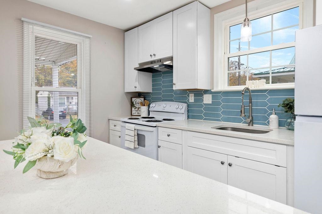 130 PARK BLVD, STAUNTON, Virginia 24401, 2 Bedrooms Bedrooms, ,1 BathroomBathrooms,Residential,130 PARK BLVD,670672 MLS # 670672 130 PARK BLVD, STAUNTON, Virginia 24401, 2 Bedrooms Bedrooms, ,1 BathroomBathrooms,Residential,130 PARK BLVD,670672 MLS # 670672