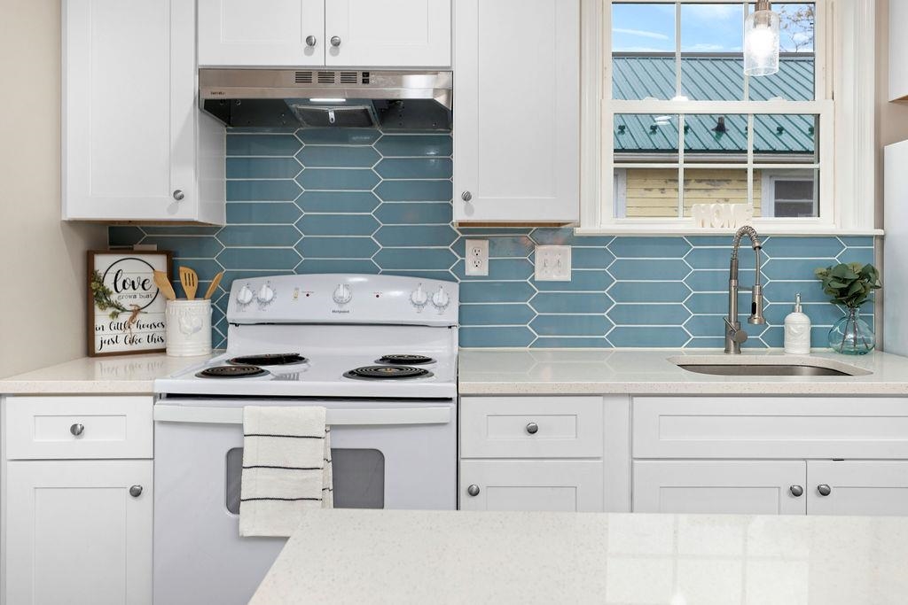 130 PARK BLVD, STAUNTON, Virginia 24401, 2 Bedrooms Bedrooms, ,1 BathroomBathrooms,Residential,130 PARK BLVD,670672 MLS # 670672 130 PARK BLVD, STAUNTON, Virginia 24401, 2 Bedrooms Bedrooms, ,1 BathroomBathrooms,Residential,130 PARK BLVD,670672 MLS # 670672