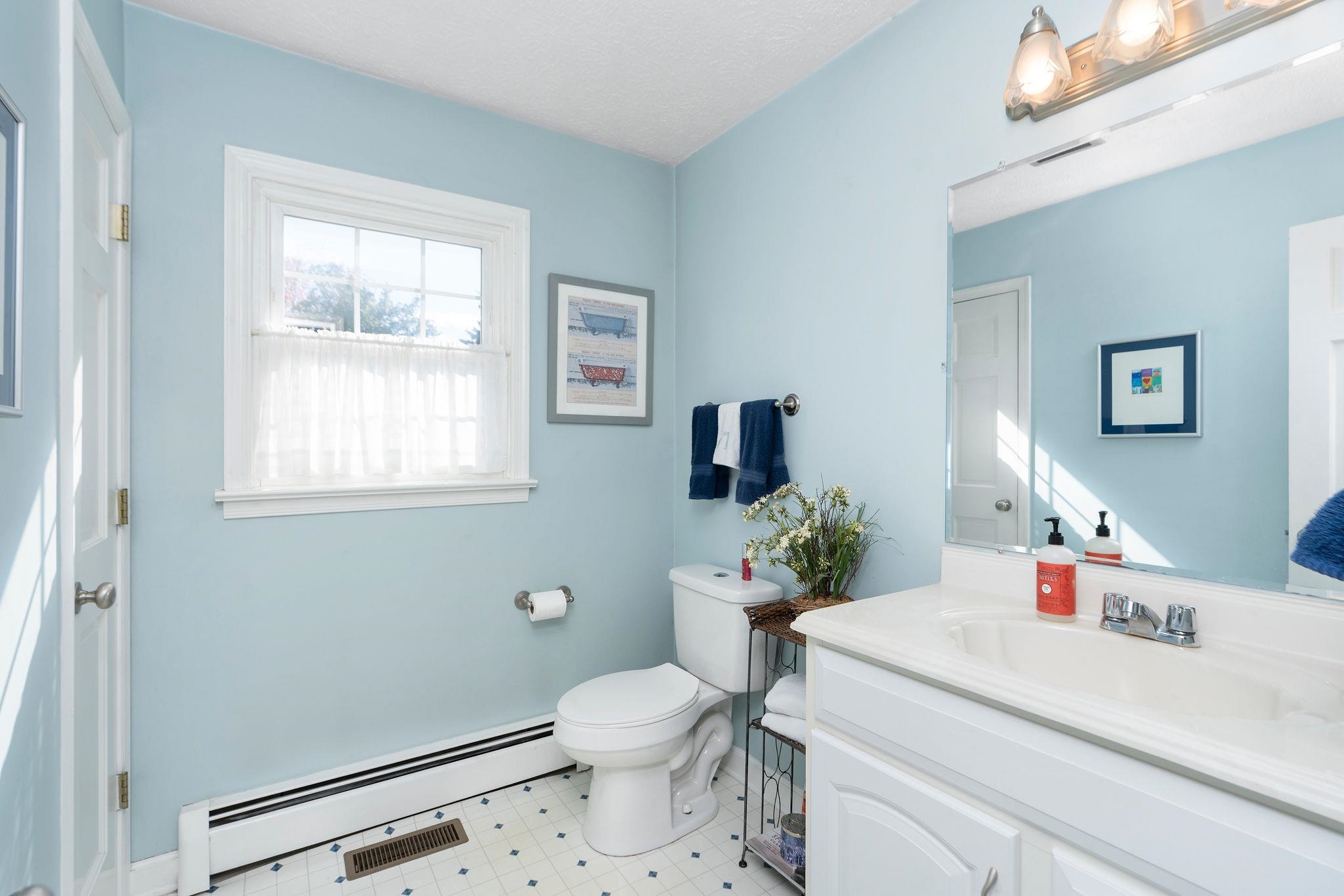 112 COUNTRY LODGE RD, WAYNESBORO, Virginia 22980, 4 Bedrooms Bedrooms, ,2 BathroomsBathrooms,Residential,112 COUNTRY LODGE RD,670673 MLS # 670673 112 COUNTRY LODGE RD, WAYNESBORO, Virginia 22980, 4 Bedrooms Bedrooms, ,2 BathroomsBathrooms,Residential,112 COUNTRY LODGE RD,670673 MLS # 670673