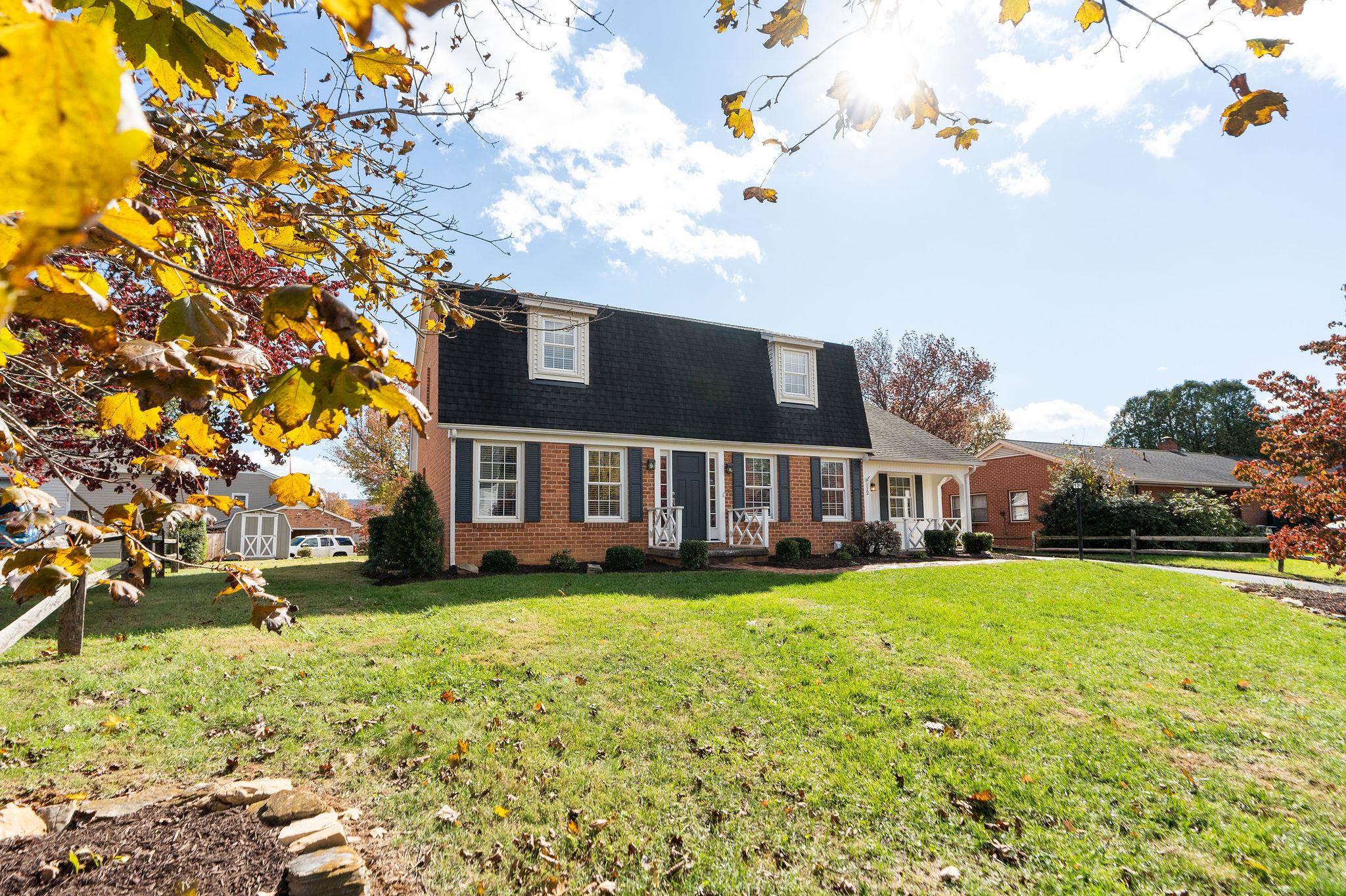 112 COUNTRY LODGE RD, WAYNESBORO, Virginia 22980, 4 Bedrooms Bedrooms, ,2 BathroomsBathrooms,Residential,112 COUNTRY LODGE RD,670673 MLS # 670673 112 COUNTRY LODGE RD, WAYNESBORO, Virginia 22980, 4 Bedrooms Bedrooms, ,2 BathroomsBathrooms,Residential,112 COUNTRY LODGE RD,670673 MLS # 670673