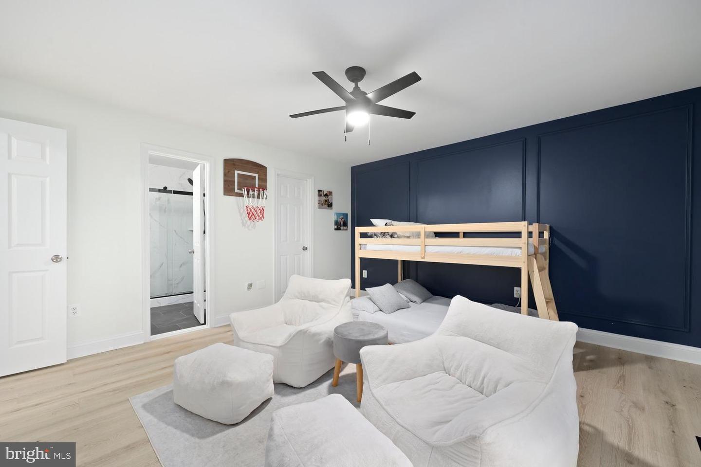 14415 GLENCREST CIR #112, CENTREVILLE, Virginia 20120, 3 Bedrooms Bedrooms, ,2 BathroomsBathrooms,Residential,For sale,14415 GLENCREST CIR #112,VAFX2272722 MLS # VAFX2272722 14415 GLENCREST CIR #112, CENTREVILLE, Virginia 20120, 3 Bedrooms Bedrooms, ,2 BathroomsBathrooms,Residential,For sale,14415 GLENCREST CIR #112,VAFX2272722 MLS # VAFX2272722