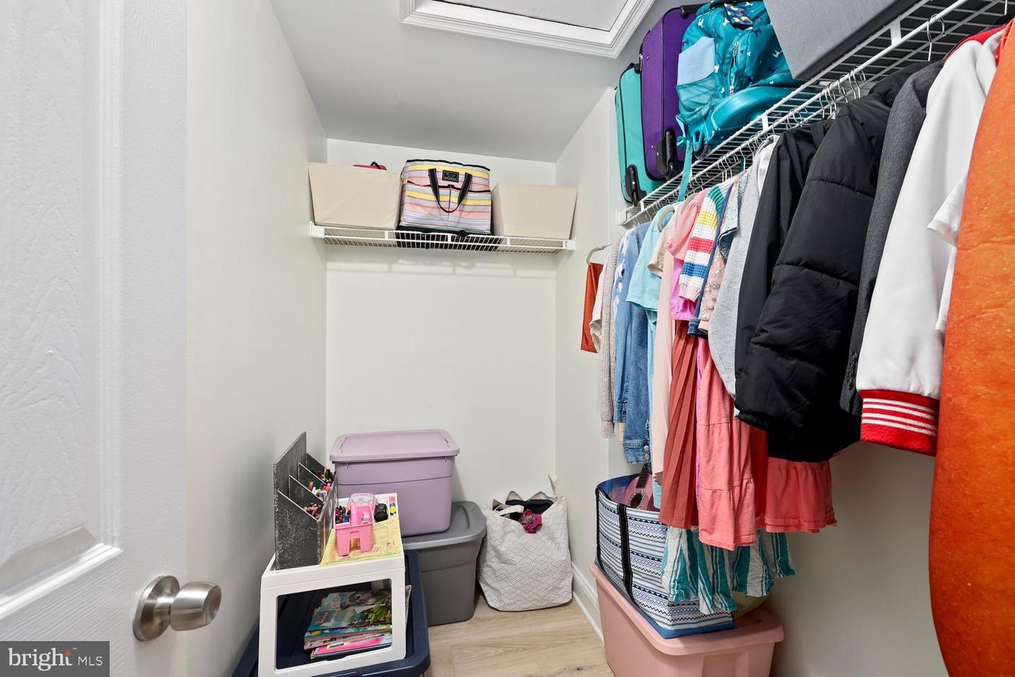 14415 GLENCREST CIR #112, CENTREVILLE, Virginia 20120, 3 Bedrooms Bedrooms, ,2 BathroomsBathrooms,Residential,For sale,14415 GLENCREST CIR #112,VAFX2272722 MLS # VAFX2272722 14415 GLENCREST CIR #112, CENTREVILLE, Virginia 20120, 3 Bedrooms Bedrooms, ,2 BathroomsBathrooms,Residential,For sale,14415 GLENCREST CIR #112,VAFX2272722 MLS # VAFX2272722