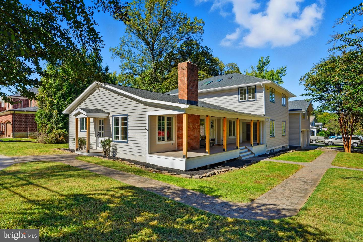 300 LEWIS ST NW, VIENNA, Virginia 22180, 5 Bedrooms Bedrooms, ,3 BathroomsBathrooms,Residential,For sale,300 LEWIS ST NW,VAFX2273106 MLS # VAFX2273106 300 LEWIS ST NW, VIENNA, Virginia 22180, 5 Bedrooms Bedrooms, ,3 BathroomsBathrooms,Residential,For sale,300 LEWIS ST NW,VAFX2273106 MLS # VAFX2273106