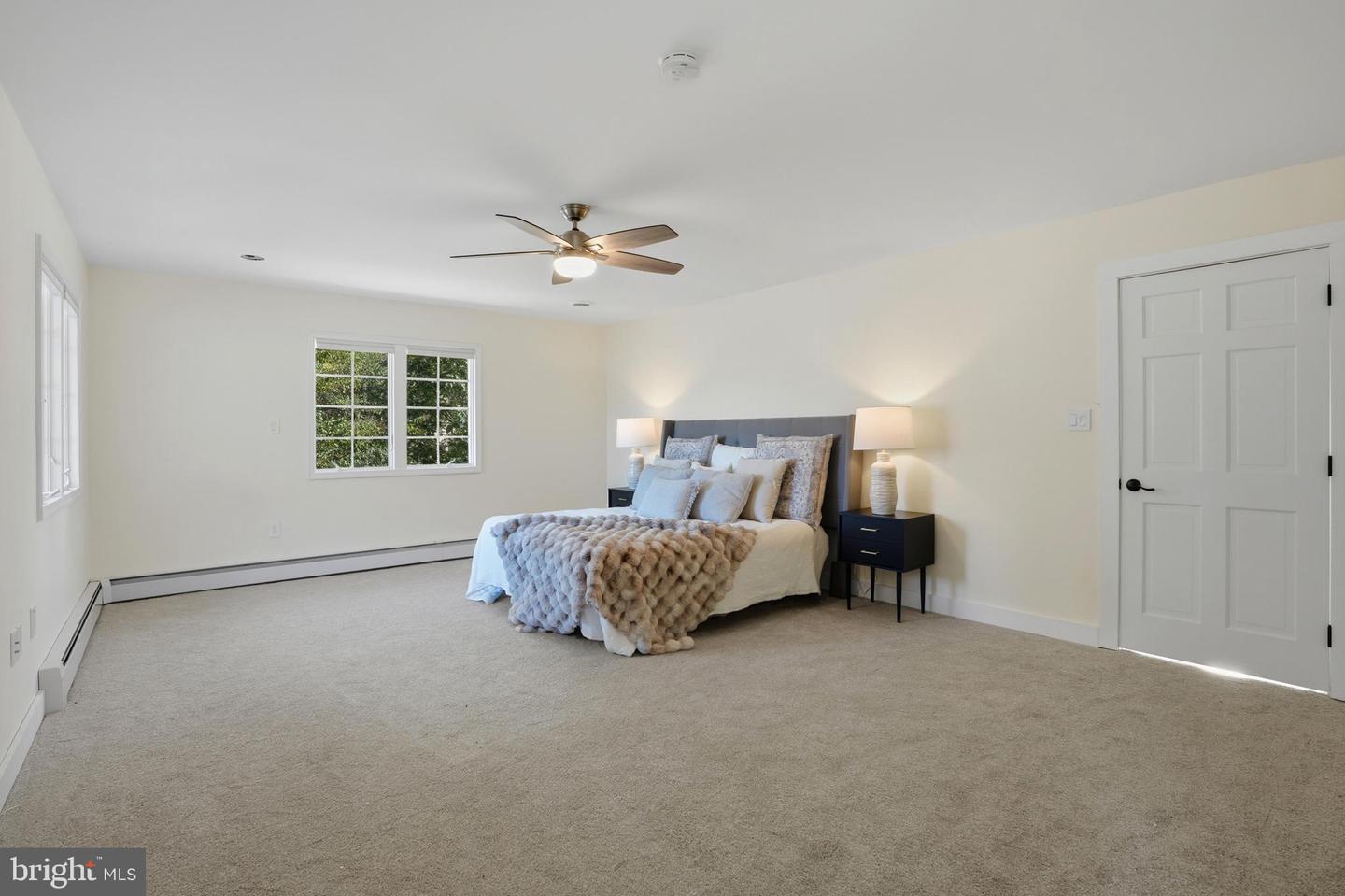 300 LEWIS ST NW, VIENNA, Virginia 22180, 5 Bedrooms Bedrooms, ,3 BathroomsBathrooms,Residential,For sale,300 LEWIS ST NW,VAFX2273106 MLS # VAFX2273106 300 LEWIS ST NW, VIENNA, Virginia 22180, 5 Bedrooms Bedrooms, ,3 BathroomsBathrooms,Residential,For sale,300 LEWIS ST NW,VAFX2273106 MLS # VAFX2273106