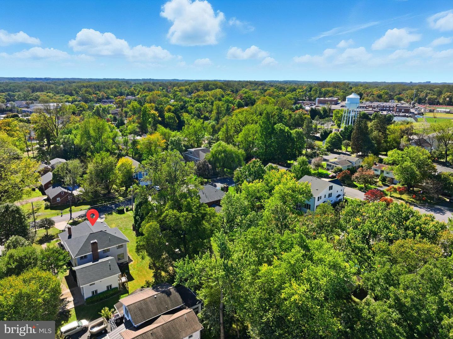 300 LEWIS ST NW, VIENNA, Virginia 22180, 5 Bedrooms Bedrooms, ,3 BathroomsBathrooms,Residential,For sale,300 LEWIS ST NW,VAFX2273106 MLS # VAFX2273106 300 LEWIS ST NW, VIENNA, Virginia 22180, 5 Bedrooms Bedrooms, ,3 BathroomsBathrooms,Residential,For sale,300 LEWIS ST NW,VAFX2273106 MLS # VAFX2273106