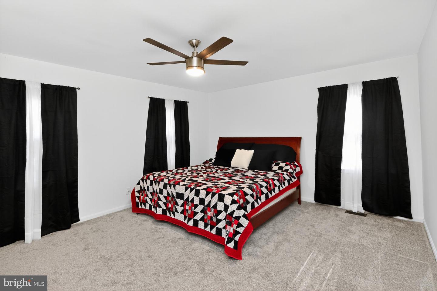 111 OAKLAWN RD, STAFFORD, Virginia 22554, 4 Bedrooms Bedrooms, ,2 BathroomsBathrooms,Residential,For sale,111 OAKLAWN RD,VAST2043376 MLS # VAST2043376 111 OAKLAWN RD, STAFFORD, Virginia 22554, 4 Bedrooms Bedrooms, ,2 BathroomsBathrooms,Residential,For sale,111 OAKLAWN RD,VAST2043376 MLS # VAST2043376