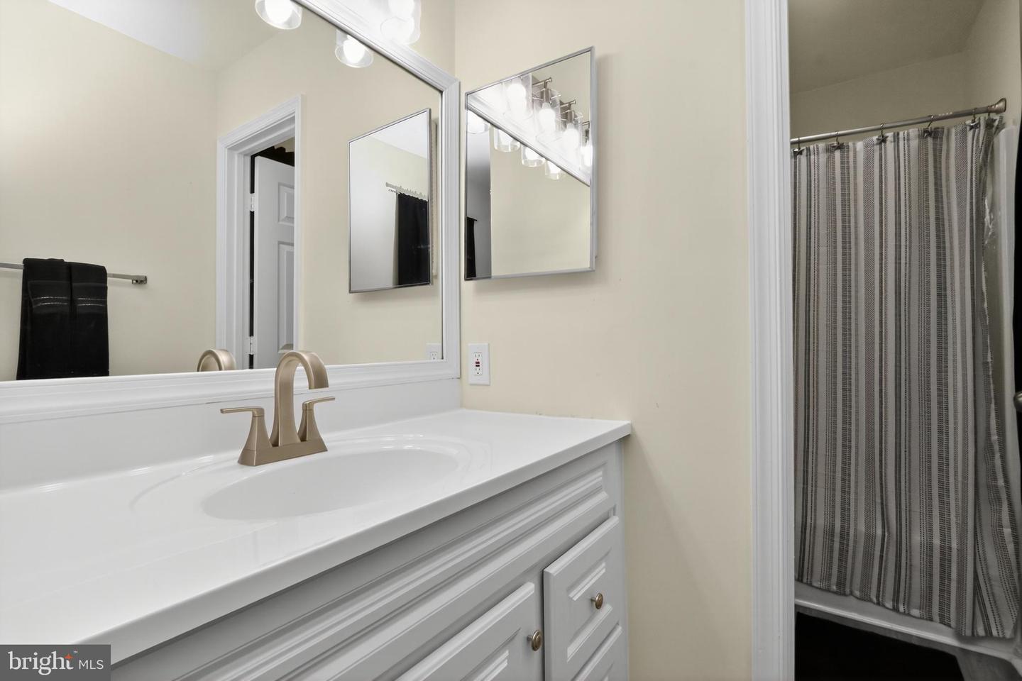 111 OAKLAWN RD, STAFFORD, Virginia 22554, 4 Bedrooms Bedrooms, ,2 BathroomsBathrooms,Residential,For sale,111 OAKLAWN RD,VAST2043376 MLS # VAST2043376 111 OAKLAWN RD, STAFFORD, Virginia 22554, 4 Bedrooms Bedrooms, ,2 BathroomsBathrooms,Residential,For sale,111 OAKLAWN RD,VAST2043376 MLS # VAST2043376