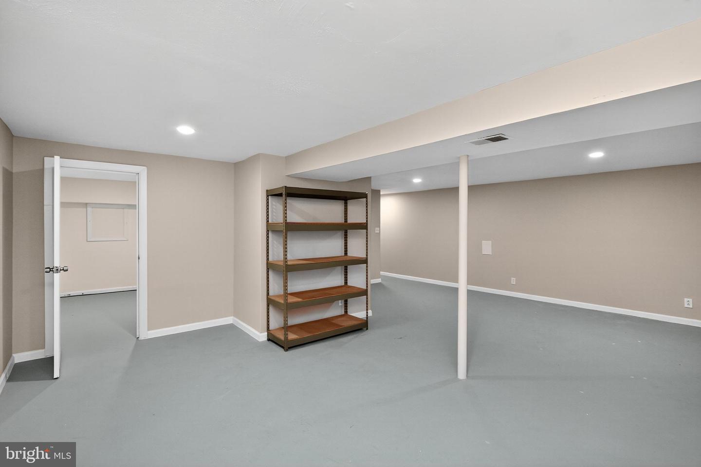 111 OAKLAWN RD, STAFFORD, Virginia 22554, 4 Bedrooms Bedrooms, ,2 BathroomsBathrooms,Residential,For sale,111 OAKLAWN RD,VAST2043376 MLS # VAST2043376 111 OAKLAWN RD, STAFFORD, Virginia 22554, 4 Bedrooms Bedrooms, ,2 BathroomsBathrooms,Residential,For sale,111 OAKLAWN RD,VAST2043376 MLS # VAST2043376