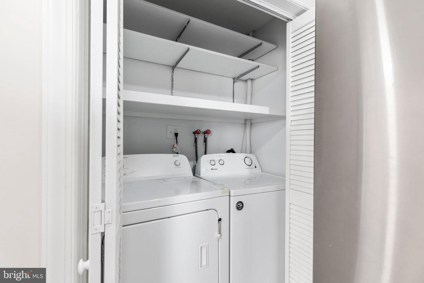 15332 DAWN BLVD, DOSWELL, Virginia 23047, 3 Bedrooms Bedrooms, ,2 BathroomsBathrooms,Residential,For sale,15332 DAWN BLVD,VACV2008982 MLS # VACV2008982