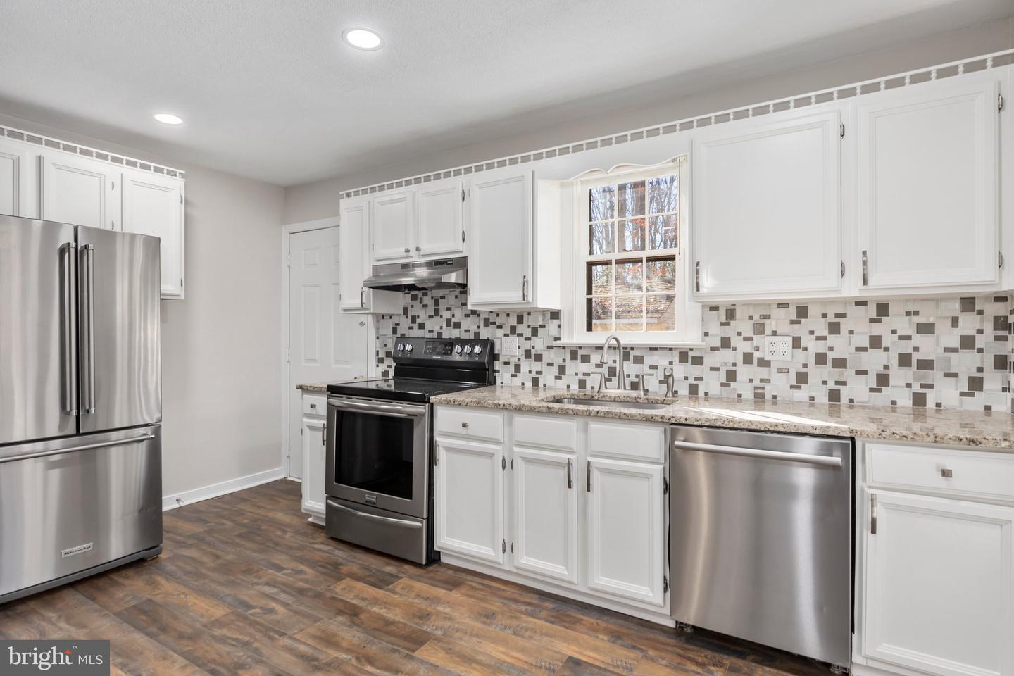 15332 DAWN BLVD, DOSWELL, Virginia 23047, 3 Bedrooms Bedrooms, ,2 BathroomsBathrooms,Residential,For sale,15332 DAWN BLVD,VACV2008982 MLS # VACV2008982