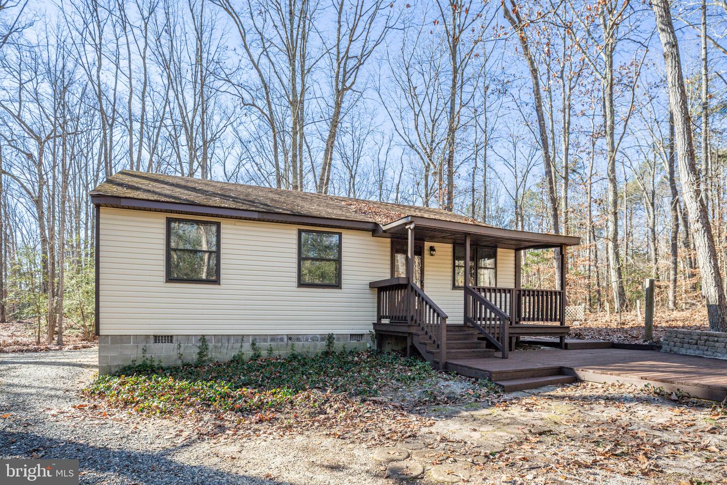 15332 DAWN BLVD, DOSWELL, Virginia 23047, 3 Bedrooms Bedrooms, ,2 BathroomsBathrooms,Residential,For sale,15332 DAWN BLVD,VACV2008982 MLS # VACV2008982