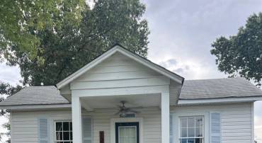 122 SULGRAVE ST, COLONIAL BEACH, Virginia 22443, 1 Bedroom Bedrooms, ,1 BathroomBathrooms,Residential,For sale,122 SULGRAVE ST,VAWE2009986 MLS # VAWE2009986