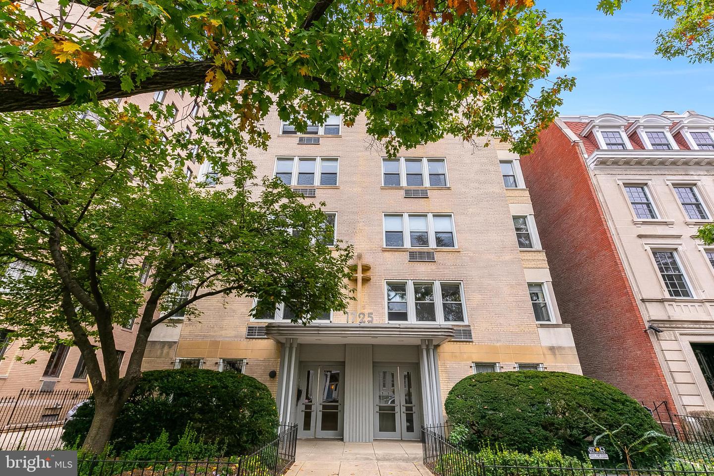 1725 NEW HAMPSHIRE AVE NW #703, WASHINGTON, District Of Columbia 20009, 2 Rooms Rooms,1 BathroomBathrooms,Residential,For sale,1725 NEW HAMPSHIRE AVE NW #703,DCDC2228492 MLS # DCDC2228492