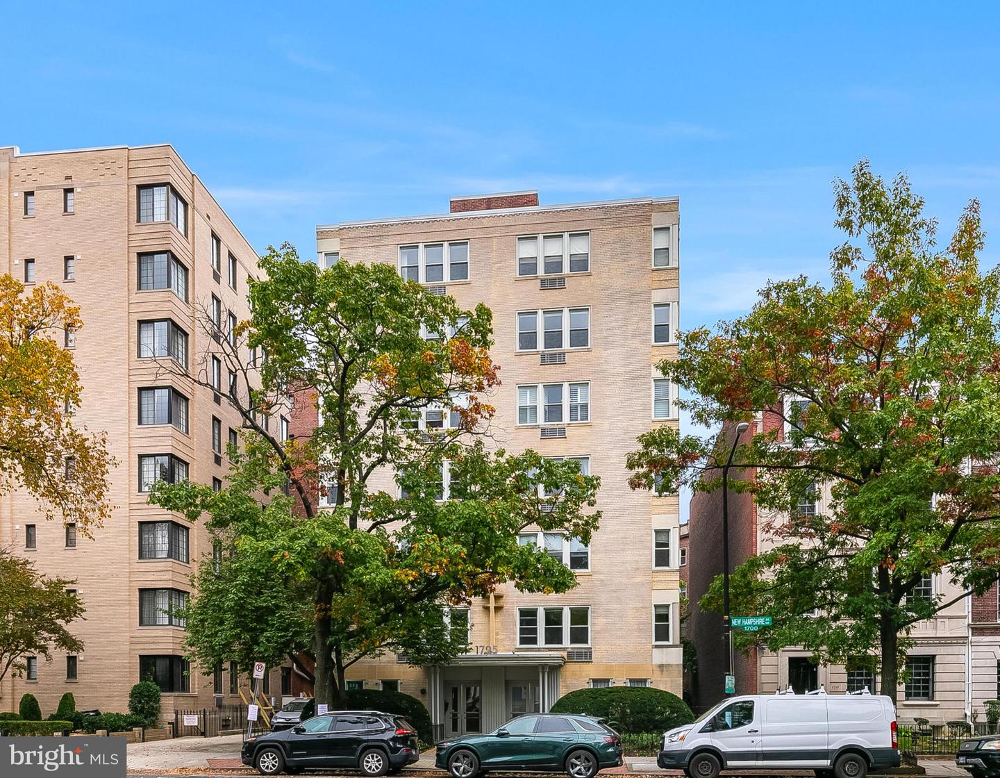1725 NEW HAMPSHIRE AVE NW #703, WASHINGTON, District Of Columbia 20009, 2 Rooms Rooms,1 BathroomBathrooms,Residential,For sale,1725 NEW HAMPSHIRE AVE NW #703,DCDC2228492 MLS # DCDC2228492