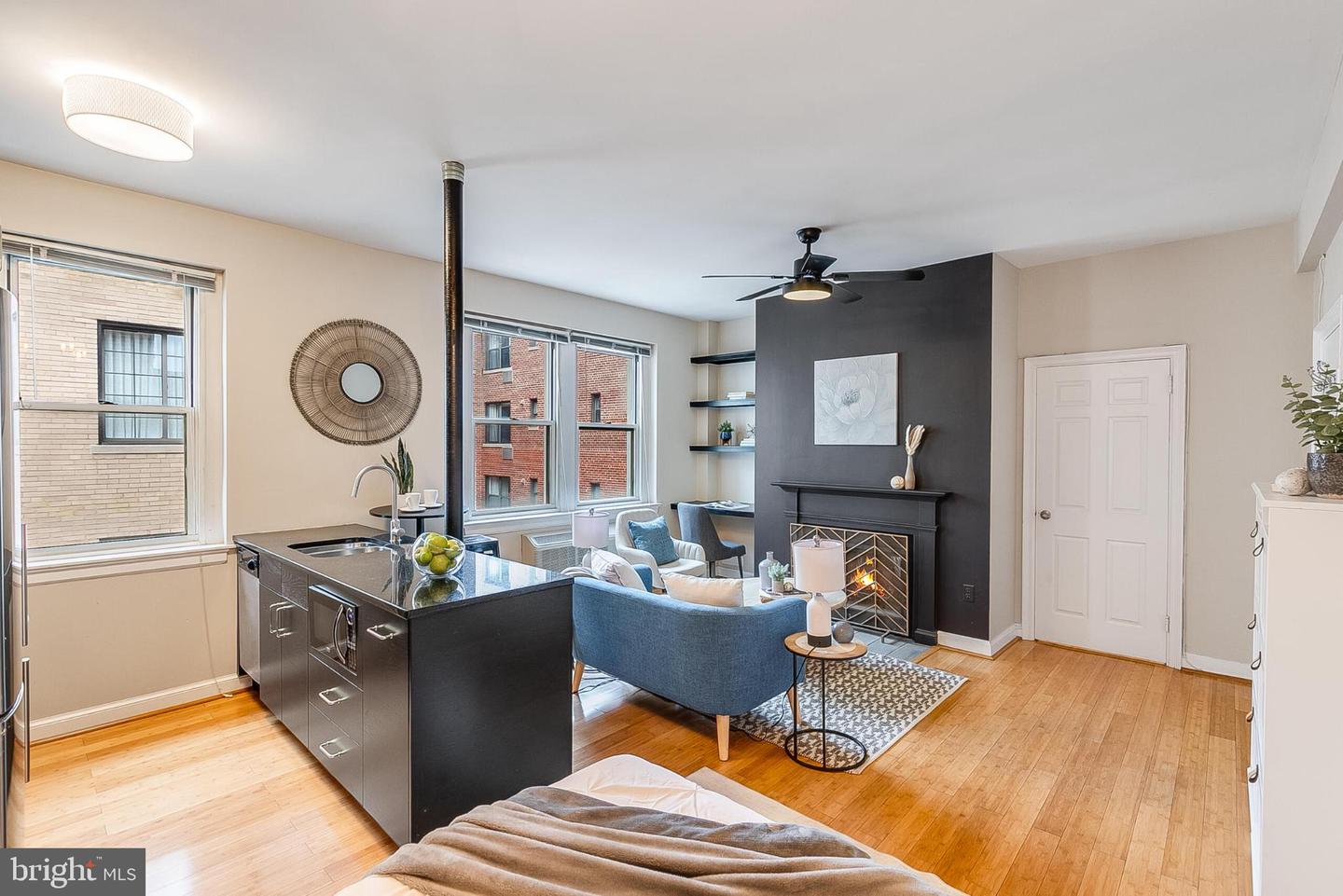 1725 NEW HAMPSHIRE AVE NW #703, WASHINGTON, District Of Columbia 20009, 2 Rooms Rooms,1 BathroomBathrooms,Residential,For sale,1725 NEW HAMPSHIRE AVE NW #703,DCDC2228492 MLS # DCDC2228492