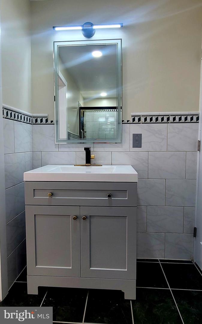 6828 RIDGEWAY DR, SPRINGFIELD, Virginia 22150, 5 Bedrooms Bedrooms, ,3 BathroomsBathrooms,Residential,For sale,6828 RIDGEWAY DR,VAFX2276386 MLS # VAFX2276386 6828 RIDGEWAY DR, SPRINGFIELD, Virginia 22150, 5 Bedrooms Bedrooms, ,3 BathroomsBathrooms,Residential,For sale,6828 RIDGEWAY DR,VAFX2276386 MLS # VAFX2276386