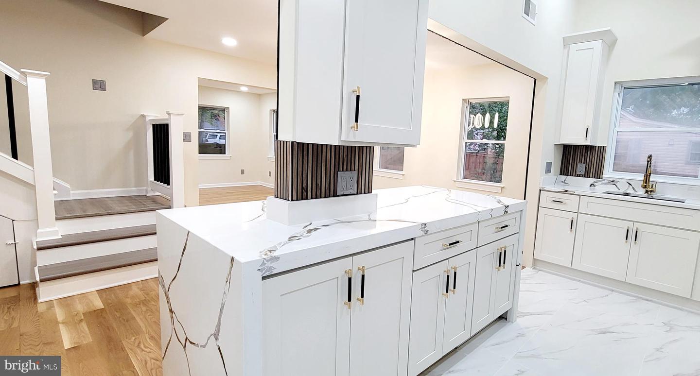 6828 RIDGEWAY DR, SPRINGFIELD, Virginia 22150, 5 Bedrooms Bedrooms, ,3 BathroomsBathrooms,Residential,For sale,6828 RIDGEWAY DR,VAFX2276386 MLS # VAFX2276386 6828 RIDGEWAY DR, SPRINGFIELD, Virginia 22150, 5 Bedrooms Bedrooms, ,3 BathroomsBathrooms,Residential,For sale,6828 RIDGEWAY DR,VAFX2276386 MLS # VAFX2276386