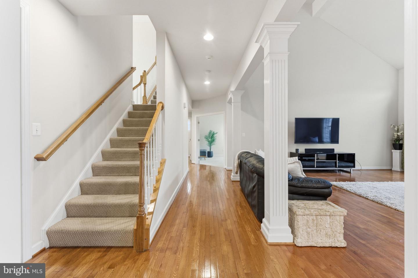 41992 HOLDER HILL CT, ALDIE, Virginia 20105, 5 Bedrooms Bedrooms, 21 Rooms Rooms,4 BathroomsBathrooms,Residential,For sale,41992 HOLDER HILL CT,VALO2109798 MLS # VALO2109798 41992 HOLDER HILL CT, ALDIE, Virginia 20105, 5 Bedrooms Bedrooms, 21 Rooms Rooms,4 BathroomsBathrooms,Residential,For sale,41992 HOLDER HILL CT,VALO2109798 MLS # VALO2109798