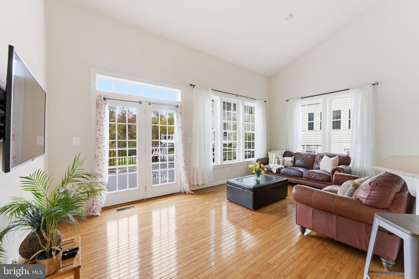 41992 HOLDER HILL CT, ALDIE, Virginia 20105, 5 Bedrooms Bedrooms, 21 Rooms Rooms,4 BathroomsBathrooms,Residential,For sale,41992 HOLDER HILL CT,VALO2109798 MLS # VALO2109798 41992 HOLDER HILL CT, ALDIE, Virginia 20105, 5 Bedrooms Bedrooms, 21 Rooms Rooms,4 BathroomsBathrooms,Residential,For sale,41992 HOLDER HILL CT,VALO2109798 MLS # VALO2109798